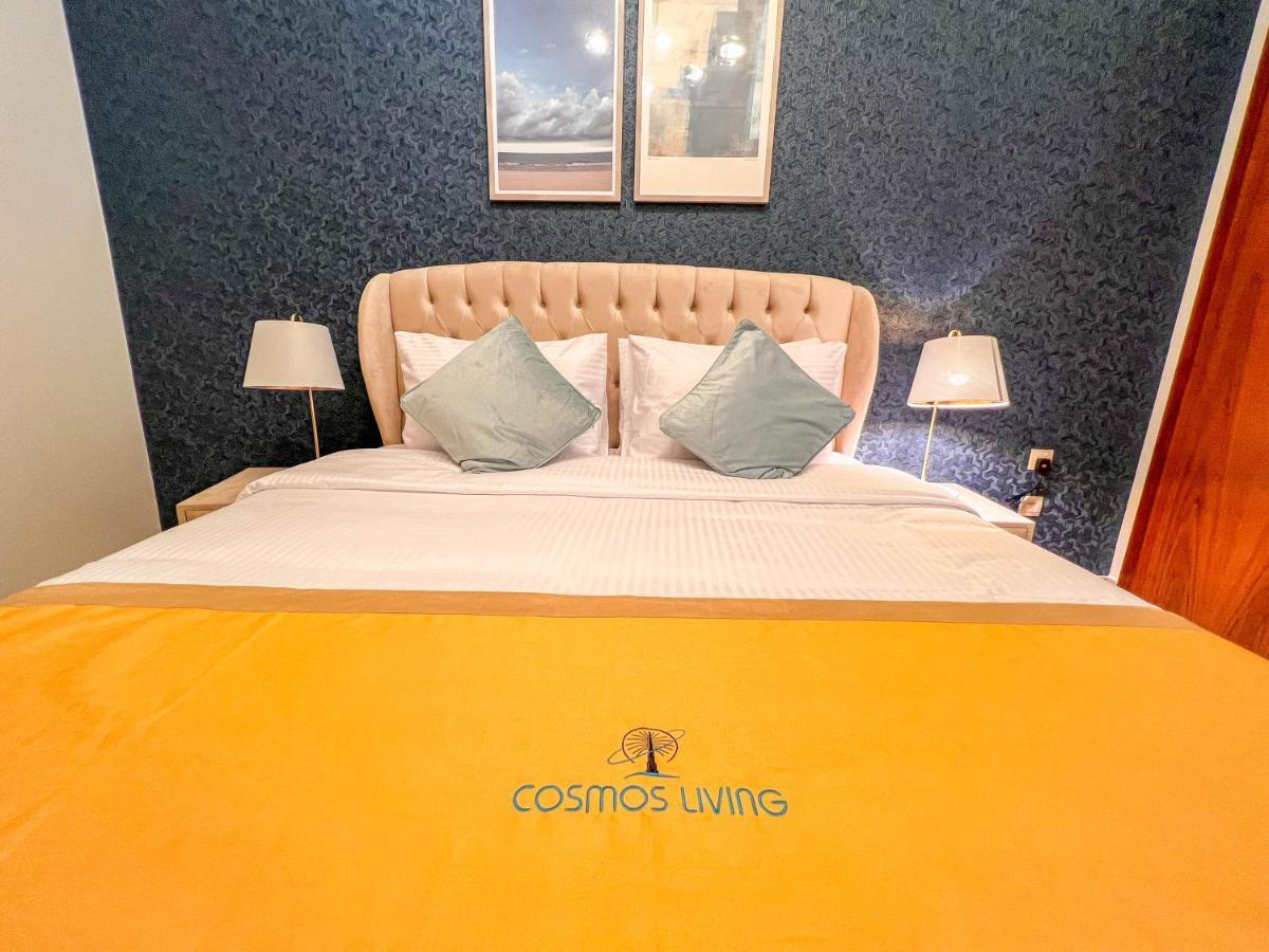 Апартаменты Cosmos Living Downtown Дубай Экстерьер фото